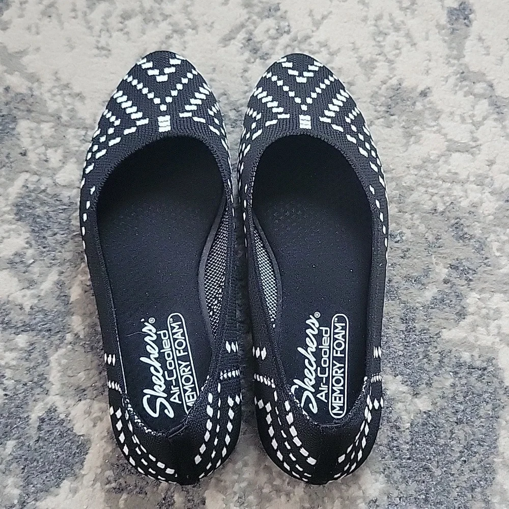 Skechers air cooled